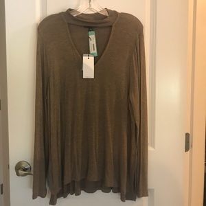 Choker neckline knit top Size L Brown BNWT